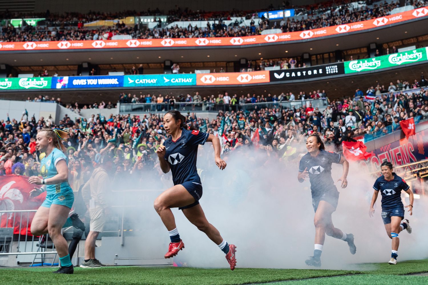HONG KONG CHINA SQUADS PREPARE FOR DEFENCE OF MELROSE CLAYMORES